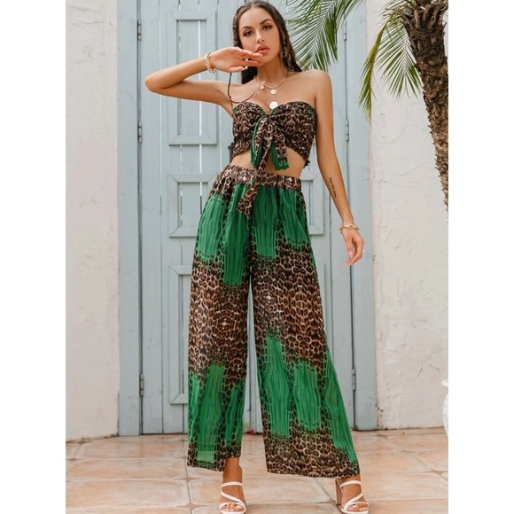 SHEIN Set (Bag Included) - Picture 4 of 9